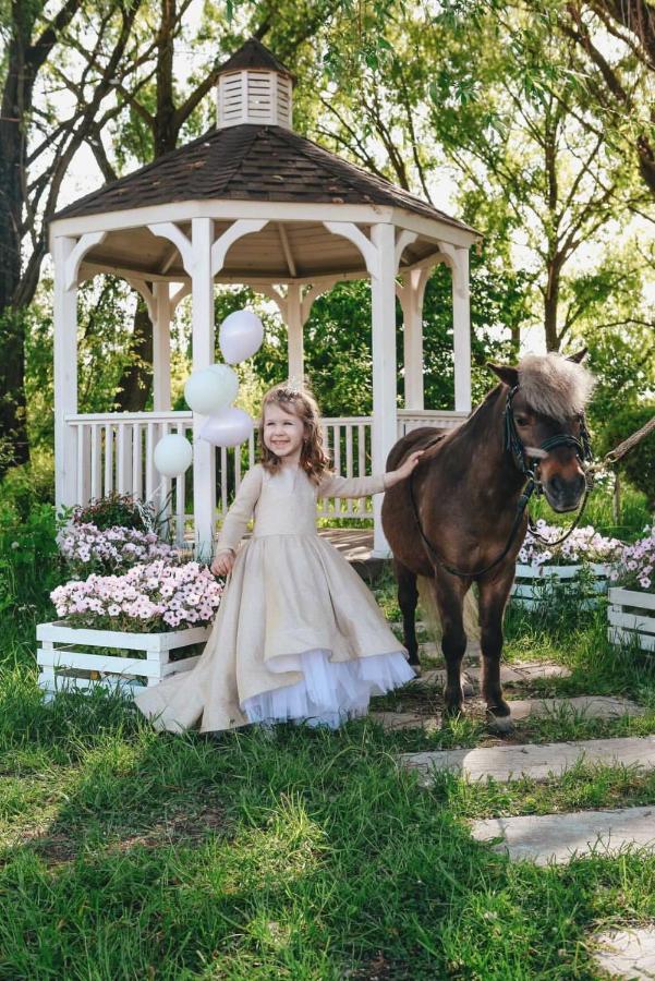 Tamerlan Khmelʼnytsʼkyy Exteriér fotografie